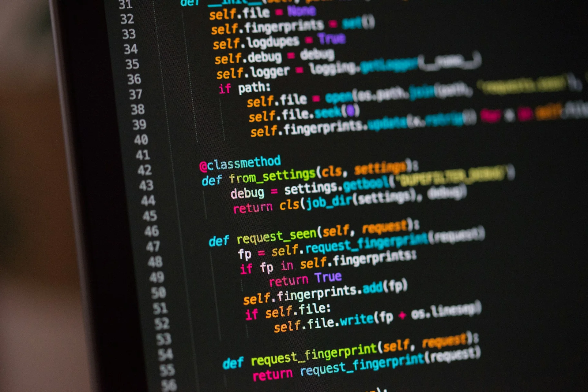 Code source affiché sur un écran d’ordinateur portable